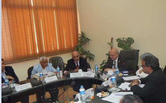 مجلس كلية الاداب بحضور أ.د/خالد عبدالبارى رئيس الجامعة