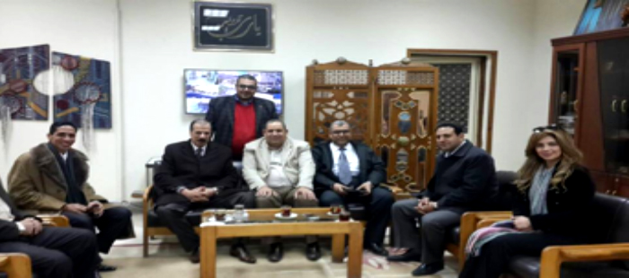 زيارة الأستاذ الدكتور عبد الحكيم نور الدين نائب رئيس الجامعة لكلية التربية 
