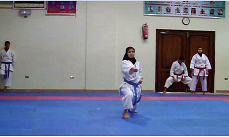 ايه عسله تحصل على المركز الاول في الكارتيه على مستوى الجامعة